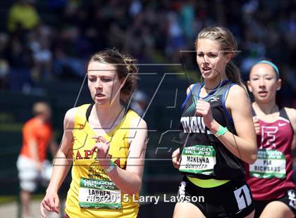Thumbnail 3 in Oregon Relays Day 2 photogallery.