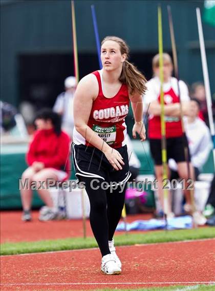 Thumbnail 1 in 2012 Oregon Relays photogallery.