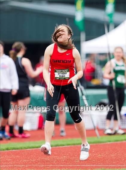 Thumbnail 1 in 2012 Oregon Relays photogallery.