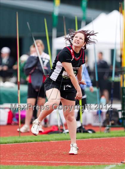 Thumbnail 2 in 2012 Oregon Relays photogallery.