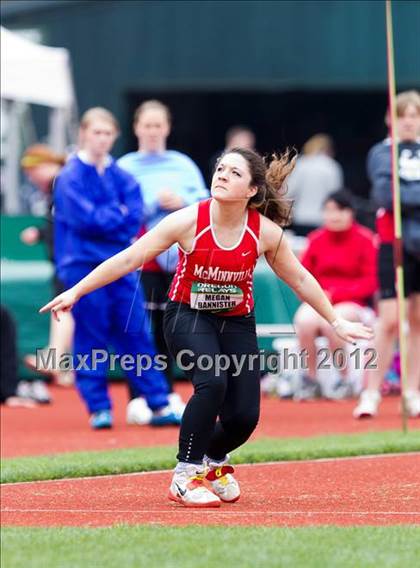 Thumbnail 2 in 2012 Oregon Relays photogallery.