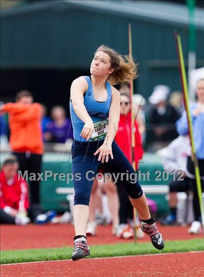 Thumbnail 1 in 2012 Oregon Relays photogallery.