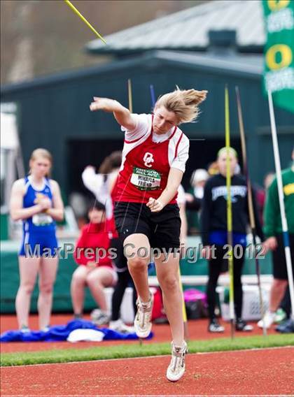Thumbnail 2 in 2012 Oregon Relays photogallery.