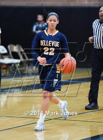 Thumbnail 3 in Oaks Christian vs. Bellevue (Nike Tournament of Champions) photogallery.
