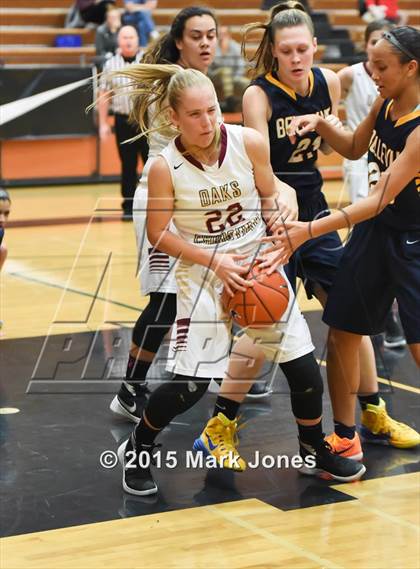 Thumbnail 1 in Oaks Christian vs. Bellevue (Nike Tournament of Champions) photogallery.
