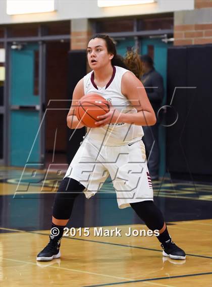 Thumbnail 1 in Oaks Christian vs. Bellevue (Nike Tournament of Champions) photogallery.