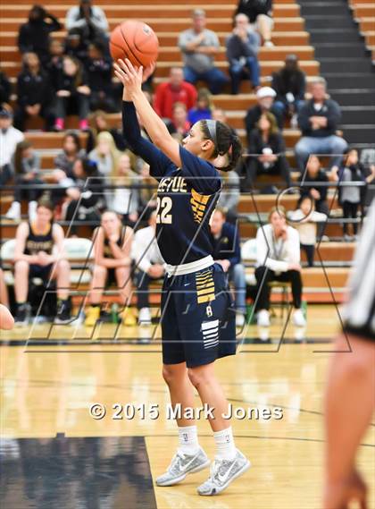Thumbnail 2 in Oaks Christian vs. Bellevue (Nike Tournament of Champions) photogallery.