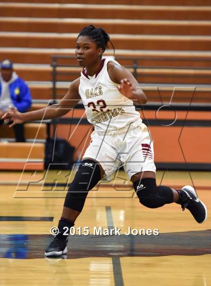 Thumbnail 2 in Oaks Christian vs. Bellevue (Nike Tournament of Champions) photogallery.