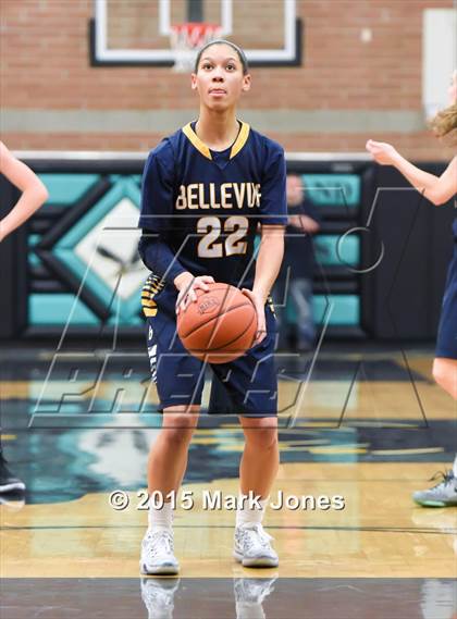 Thumbnail 2 in Oaks Christian vs. Bellevue (Nike Tournament of Champions) photogallery.