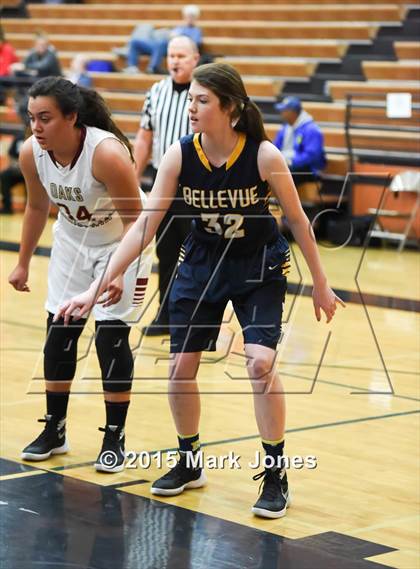Thumbnail 2 in Oaks Christian vs. Bellevue (Nike Tournament of Champions) photogallery.