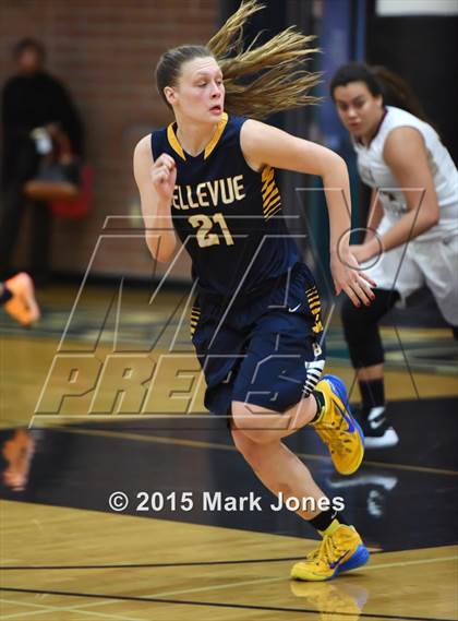 Thumbnail 2 in Oaks Christian vs. Bellevue (Nike Tournament of Champions) photogallery.
