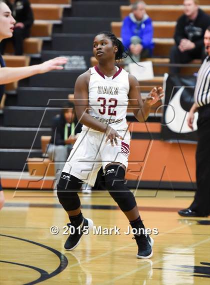 Thumbnail 3 in Oaks Christian vs. Bellevue (Nike Tournament of Champions) photogallery.