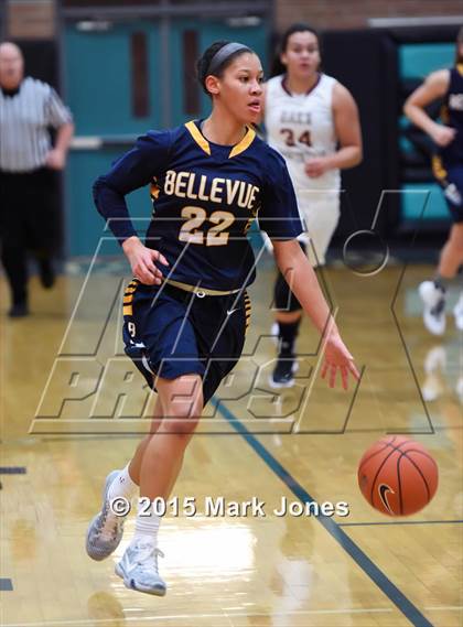 Thumbnail 1 in Oaks Christian vs. Bellevue (Nike Tournament of Champions) photogallery.
