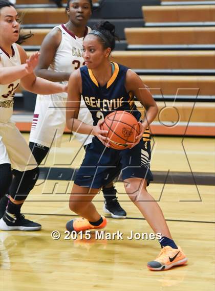 Thumbnail 1 in Oaks Christian vs. Bellevue (Nike Tournament of Champions) photogallery.