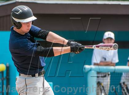 Thumbnail 2 in Massachusetts vs Connecticut All-Stars (Seniors) photogallery.
