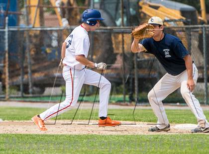 Thumbnail 3 in Massachusetts vs Connecticut All-Stars (Seniors) photogallery.