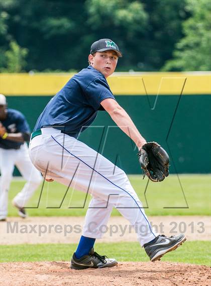 Thumbnail 1 in Massachusetts vs Connecticut All-Stars (Seniors) photogallery.