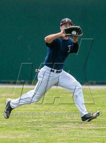 Thumbnail 3 in Massachusetts vs Connecticut All-Stars (Seniors) photogallery.