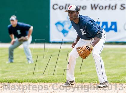 Thumbnail 3 in Massachusetts vs Connecticut All-Stars (Seniors) photogallery.
