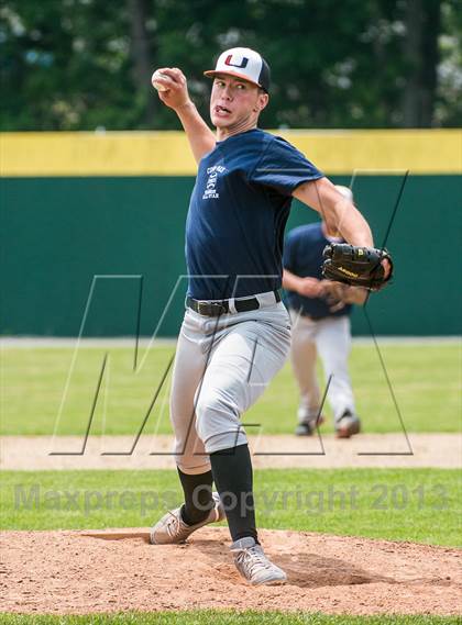 Thumbnail 2 in Massachusetts vs Connecticut All-Stars (Seniors) photogallery.