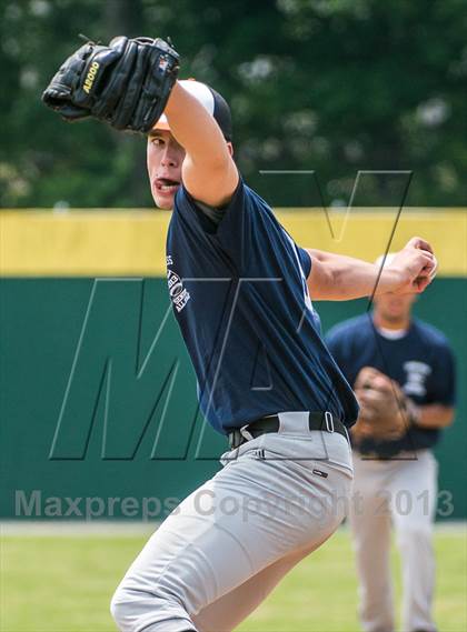 Thumbnail 1 in Massachusetts vs Connecticut All-Stars (Seniors) photogallery.