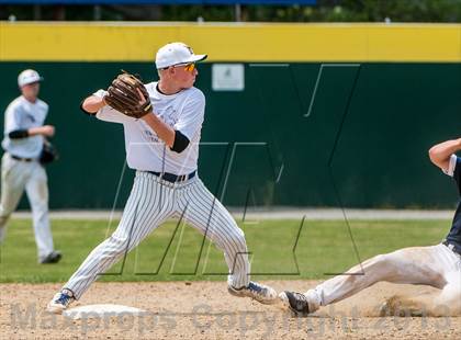 Thumbnail 3 in Massachusetts vs Connecticut All-Stars (Seniors) photogallery.
