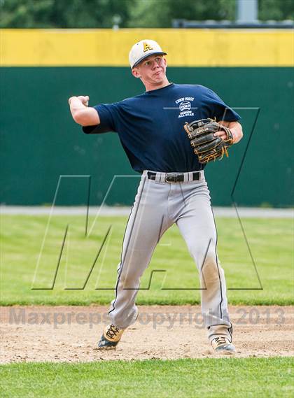 Thumbnail 1 in Massachusetts vs Connecticut All-Stars (Seniors) photogallery.