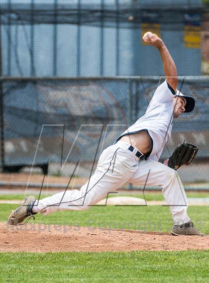 Thumbnail 3 in Massachusetts vs Connecticut All-Stars (Seniors) photogallery.