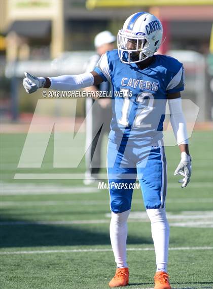 Thumbnail 2 in San Diego vs. Kearny (CIF SDS D4 Final) photogallery.