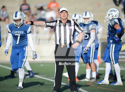 Thumbnail 2 in San Diego vs. Kearny (CIF SDS D4 Final) photogallery.