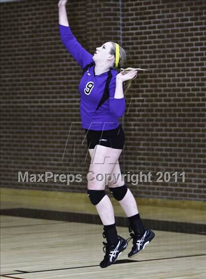 Thumbnail 1 in Martin [James] vs. Mansfield Summit photogallery.