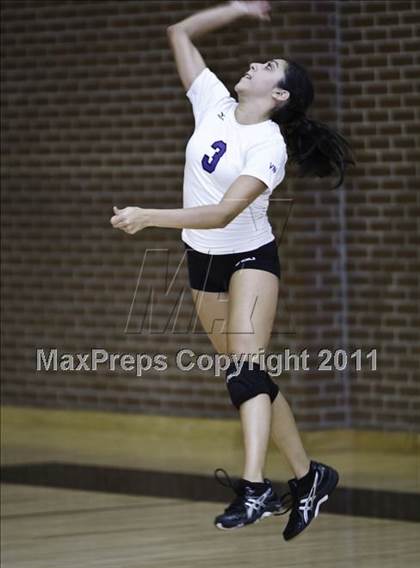 Thumbnail 2 in Martin [James] vs. Mansfield Summit photogallery.