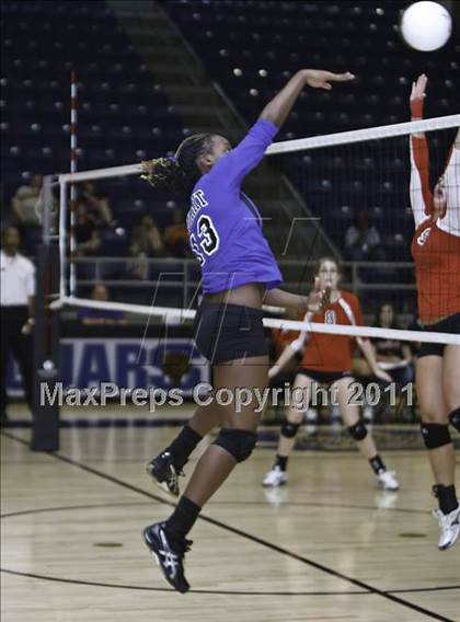 Thumbnail 2 in Martin [James] vs. Mansfield Summit photogallery.