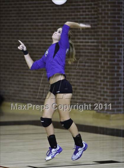Thumbnail 2 in Martin [James] vs. Mansfield Summit photogallery.