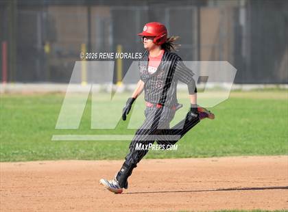 Thumbnail 2 in North vs Glendale photogallery.