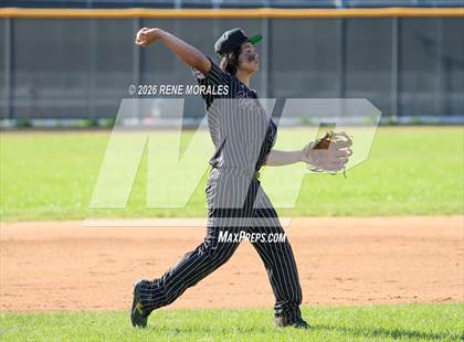 Thumbnail 1 in North vs Glendale photogallery.