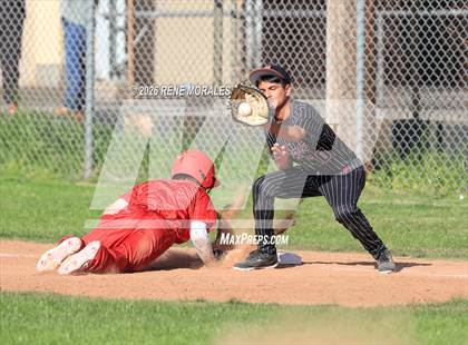 Thumbnail 2 in North vs Glendale photogallery.