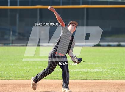 Thumbnail 3 in North vs Glendale photogallery.