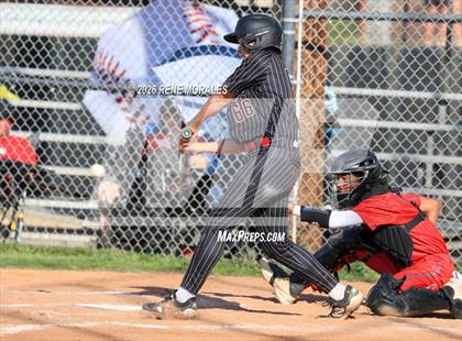 Thumbnail 2 in North vs Glendale photogallery.