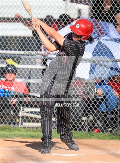 Thumbnail 1 in North vs Glendale photogallery.