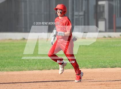 Thumbnail 1 in North vs Glendale photogallery.