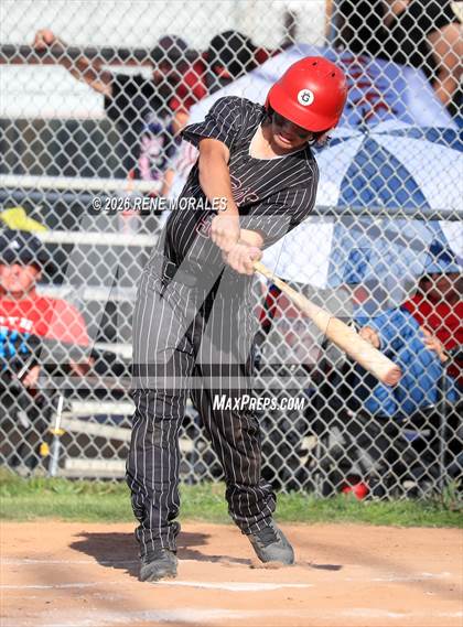Thumbnail 3 in North vs Glendale photogallery.