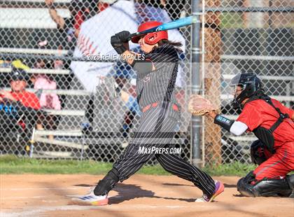 Thumbnail 3 in North vs Glendale photogallery.