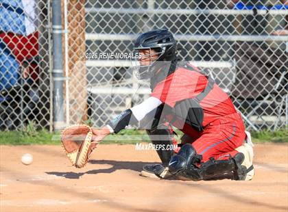 Thumbnail 3 in North vs Glendale photogallery.