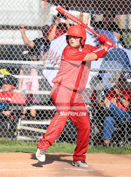 Thumbnail 2 in North vs Glendale photogallery.