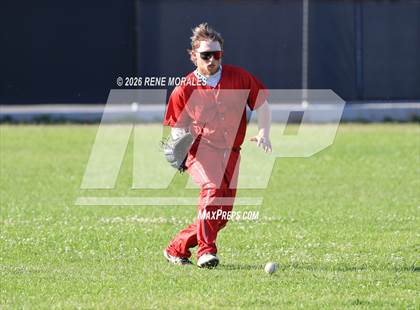 Thumbnail 1 in North vs Glendale photogallery.