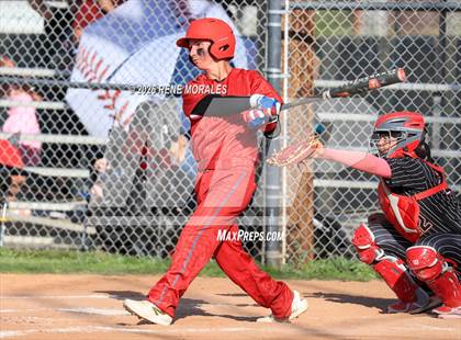 Thumbnail 2 in North vs Glendale photogallery.