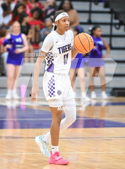 Thumbnail 1 in Millennium vs. Xavier College Prep (AIA OPEN Quarterfinal) photogallery.
