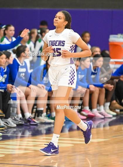 Thumbnail 3 in Millennium vs. Xavier College Prep (AIA OPEN Quarterfinal) photogallery.