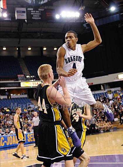 Thumbnail 1 in Del Oro vs. Sacramento (CIF SJS D3 Final) photogallery.